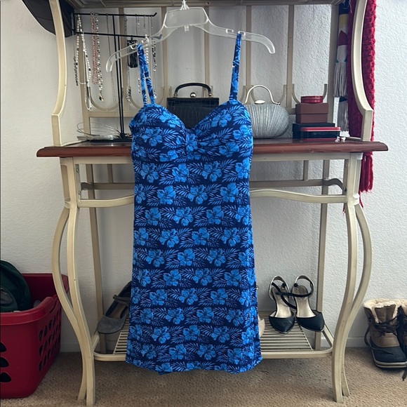 Tommy Bahama Dresses & Skirts - Tommy Bahama Blue Floral Dress
